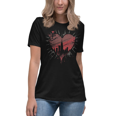 GRUNGY NEW YORK CITY HEART WOMEN'S T-SHIRT