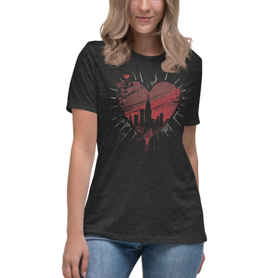 GRUNGY NEW YORK CITY HEART WOMEN'S T-SHIRT