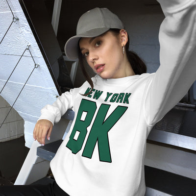 NEW YORK BK WHITE UNISEX SWEATSHIRT