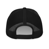 QUEENS OLD ENGLISH BLACK RETRO TRUCKER HAT