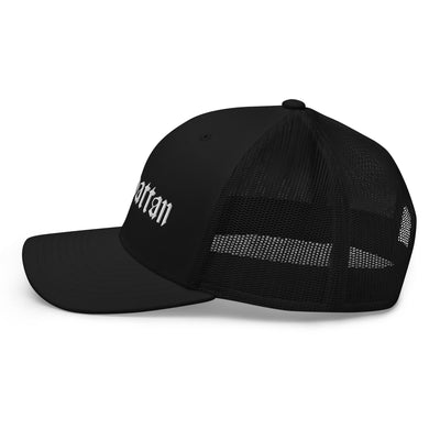 MANHATTAN OLD ENGLISH BLACK RETRO TRUCKER HAT